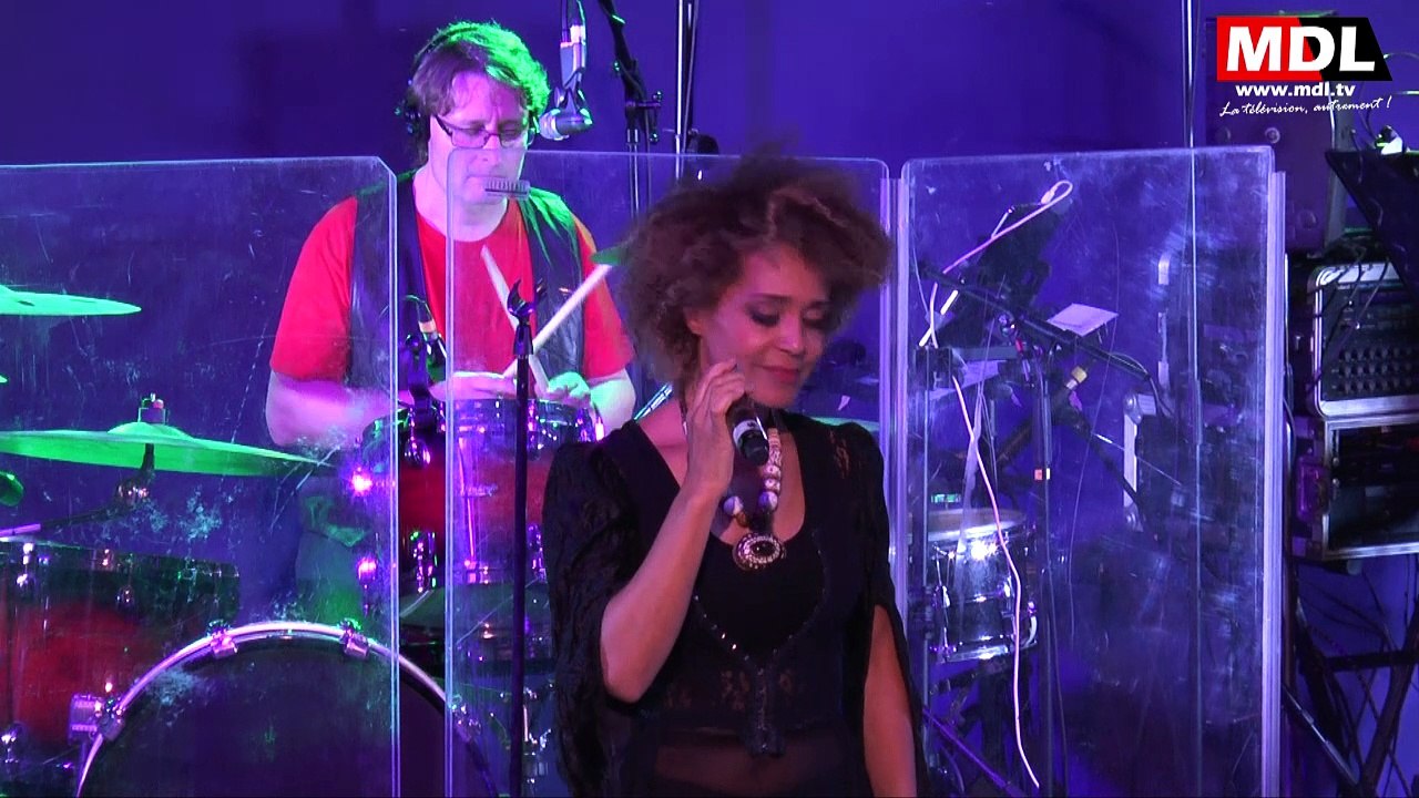 Tina Turner Experience - We Don't Need Another Hero