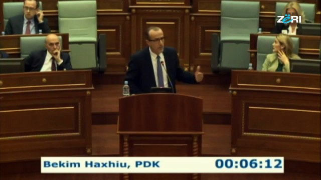 Mbahet seanca plenare e Kuvendit të Republikës së Kosovës. (45)