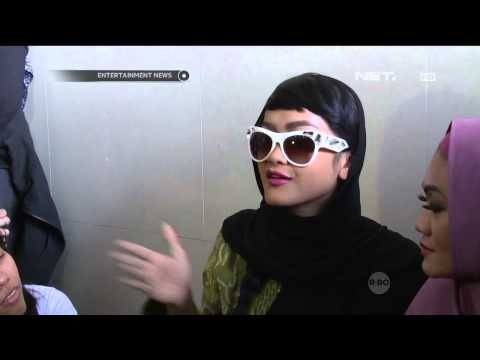 Julia Perez Melakukan Nazar Dengan Melaksanakan Umroh ke Tanah Suci