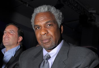 Charles Oakley Arrested After Vicious Fight At Knicks Game