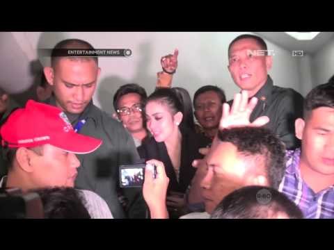 Syahrini tak penuhi panggilan pemeriksaan Polri