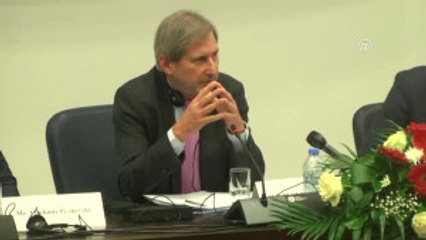 AB Komisyonu Üyesi Hahn Makedonya'da