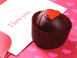 3 Sweet Valentine's Day Gift Ideas for Chocolate Lovers