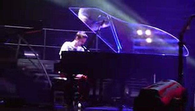 Muse - United States Of Eurasia - Hamburg Color Line Arena - 10/28/2009