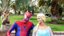 Spiderman vs Zombies Pizza sort vs Olof & Elsa Cold Heart vs Joker! Superheroes en réel