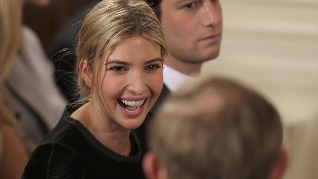 'Kauft Ivankas Sachen': Trump Beraterin Conway sorgt für Skandal