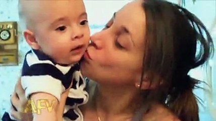 SWEET BABIES FUNNY CLIPS..............