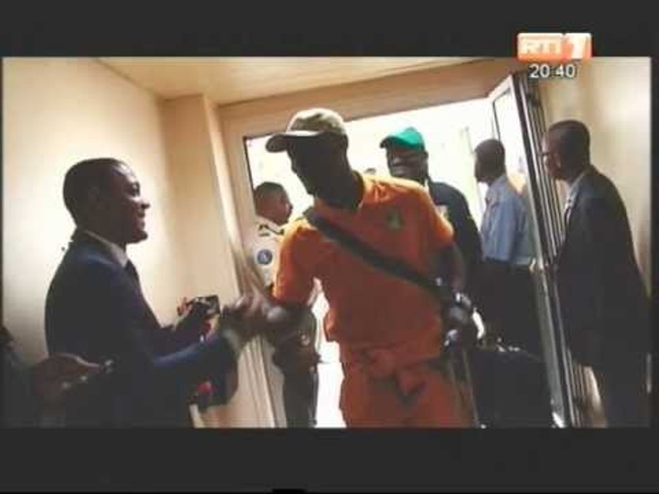 CAN 2012:  Ambiance à l'arrivée des Éléphants de Côte d'Ivoire à Malabo