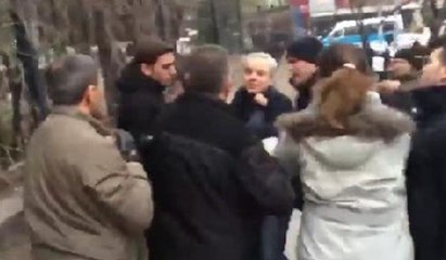 Ankara Üniversitesi'nde kampüse alınmayan akademisyenlere saldırı anı