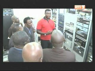 Visite des locaux de la RTI par le Conseil d'Administration et les responsables