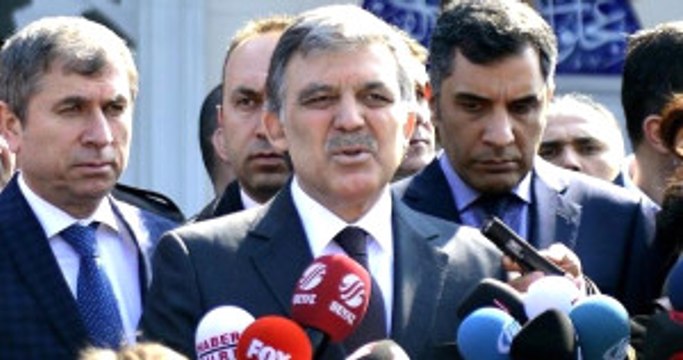 Abdullah Gül'den İhraç Yorumu: Çok Rahatsız Edici ve Çok Vicdan Yaralayıcı