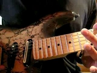 Vidéo pédagogique sur le sweeping 3 cordes Guitar Part