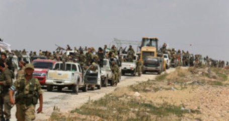 El-Bab'da Türkiye'nin Desteklediği Muhaliflerle Suriye Ordusu Karşı Karşıya Geldi