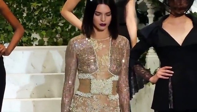 Kendall Jenner dévoile une belle partie de son corps au défilé La Perla NYFW