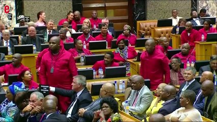 Afrique du Sud: une bagarre éclate au Parlement