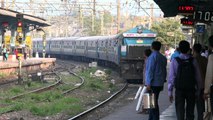 Railway Station Scenario in 4K - Udyan Express Attracts Wada Pav Vendors, Travellers & All