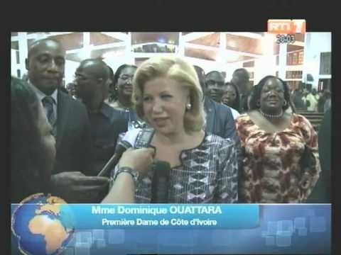 Noël à Abidjan: La Première dame, Mme Dominique Ouattara à la messe de minuit
