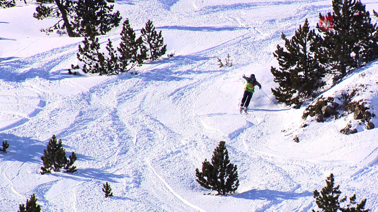 Run Lorraine Huber - Vallnord-Arcalís FWT17 - Swatch Freeride World Tour 2017