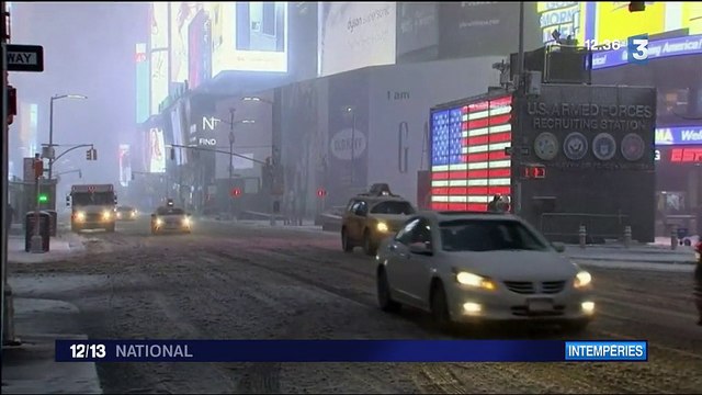 New York : impressionnante tempête de neige dans la ville