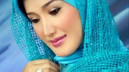 Evie Tamala Seruling Malam