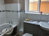 BATHROOM INSTALLERS IN CASTLE VIEW CAERPHILLY - BATHROOMS IN CASTLE VIEW CAERPHILLY