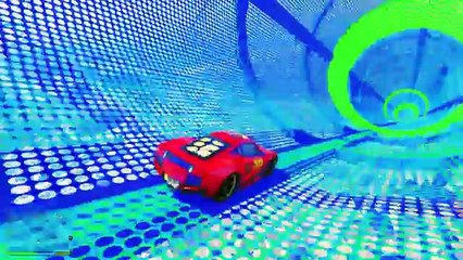 Şimşek McQueen Örümcek Adam İle Yeni Arabasını Test Ediyor