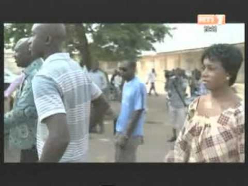 Législatives 2011 - Ambiance de jour de vote à Bouaké