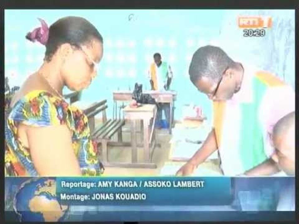 Législatives 2011 - Ambiance de jour de vote dans la commune de Grand Bassam