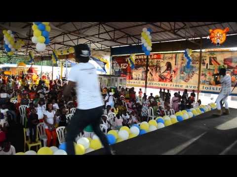 TNT donne du bonheur aux enfants à L'OEUF DE PACQUES à Doraville