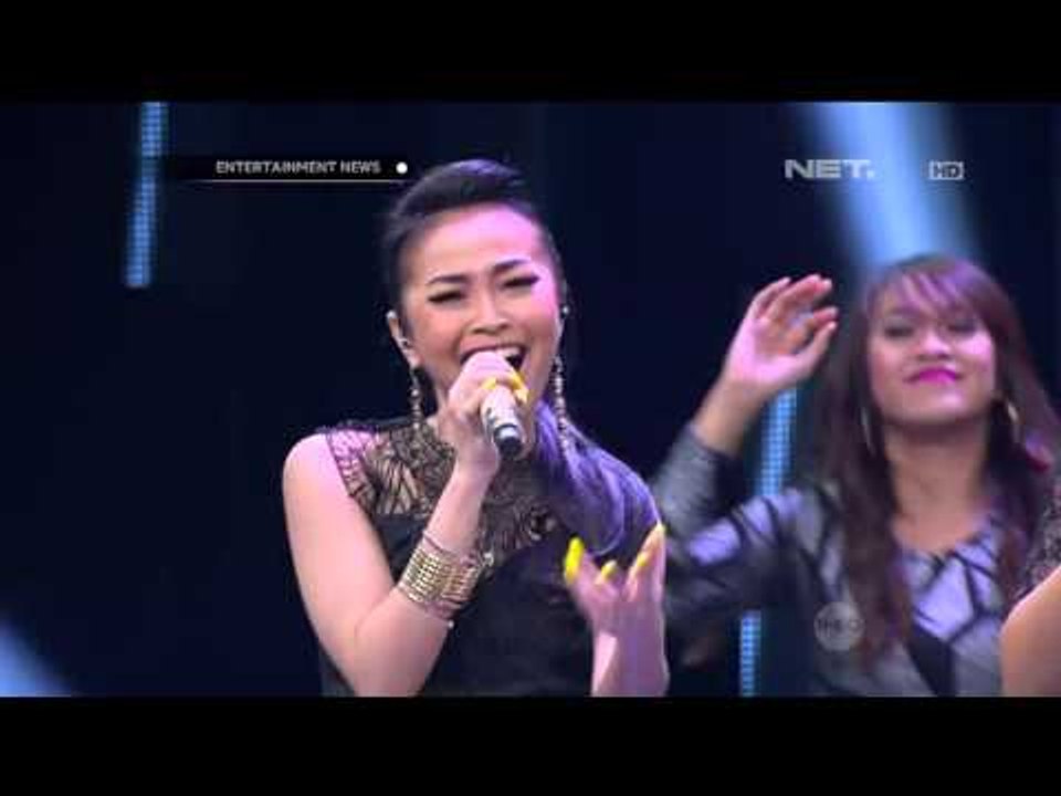 Pengalaman Maria Sabta dan Suami Nonton The Remix