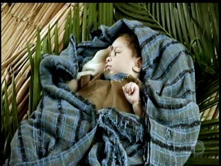 A Terra Prometida - Bebe de Raabe é sacrificado - Capitulo do dia 10/02/2017