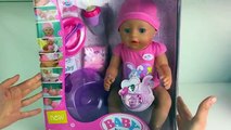 Baby Born Baby Doll Girl Takes a Bath with Real Shower How to Change Diaper Baby Bañera