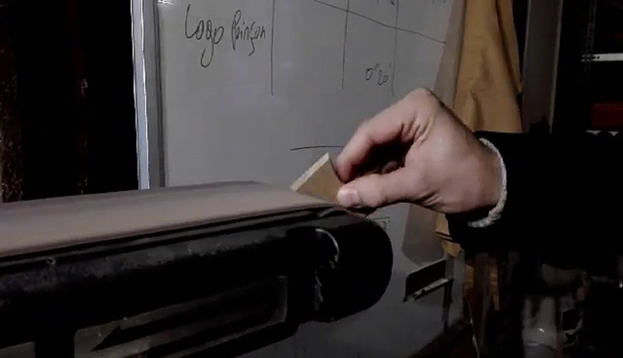 Bruxelles: "My Deer", des nœuds en bois fabriqués à Schaerbeek