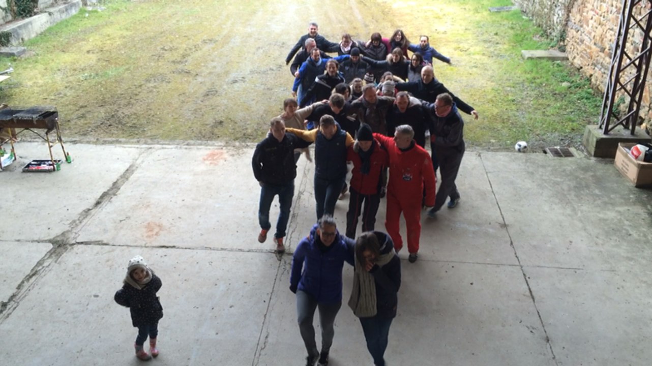 La chorégraphie des Bulots Maillots pour le Carnaval