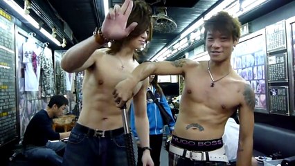 タトゥー,台湾,台北,西門町でTattoo in Taiwanホストクラブ