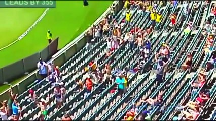 best cricket catch by fan - best catch by crowd - people takes catch in cricket