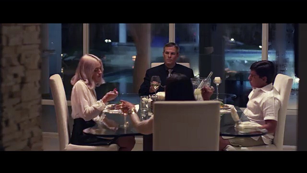 Wisin - Si lo hacemos Bien (Official Video)