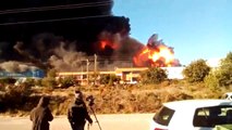 Enorme incendie dans une usine chimique espagnole après une explosion
