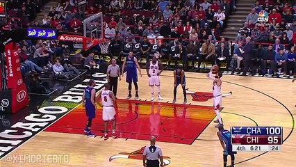 Jimmy Butler Forgets to Take Off Warm up Shirt | Hornets vs Bulls | Jan 2, 2017 | 2016 17