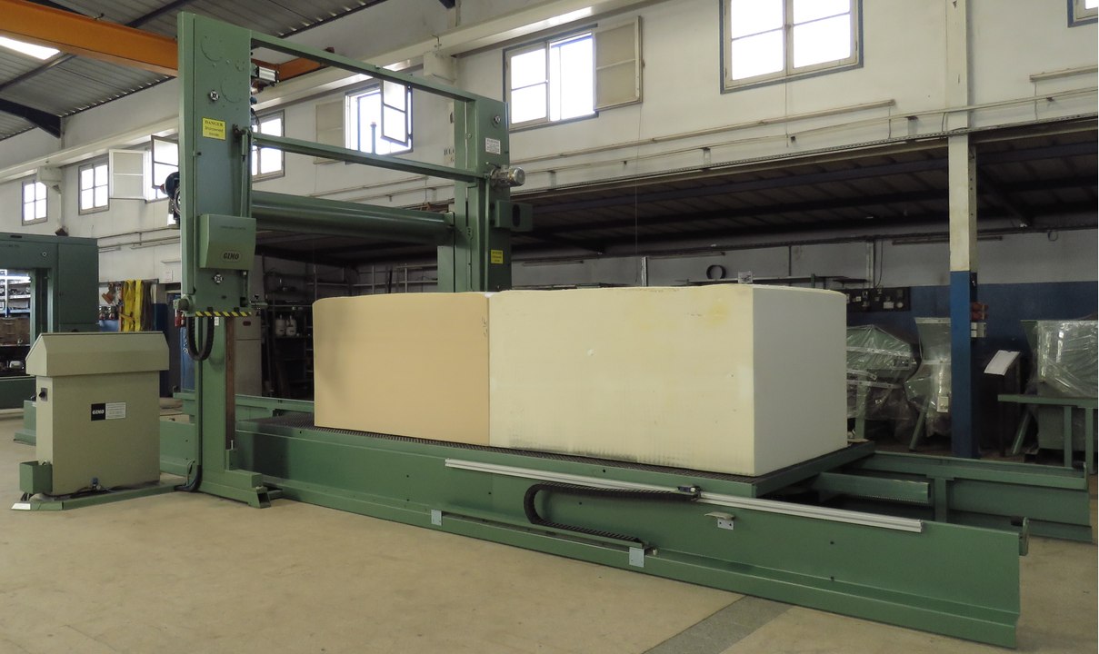 Horizontal cutting Machine (BA-S405) / Scie horizontale