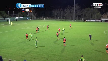 Magnifique passe par dessus la défense Parisienne.