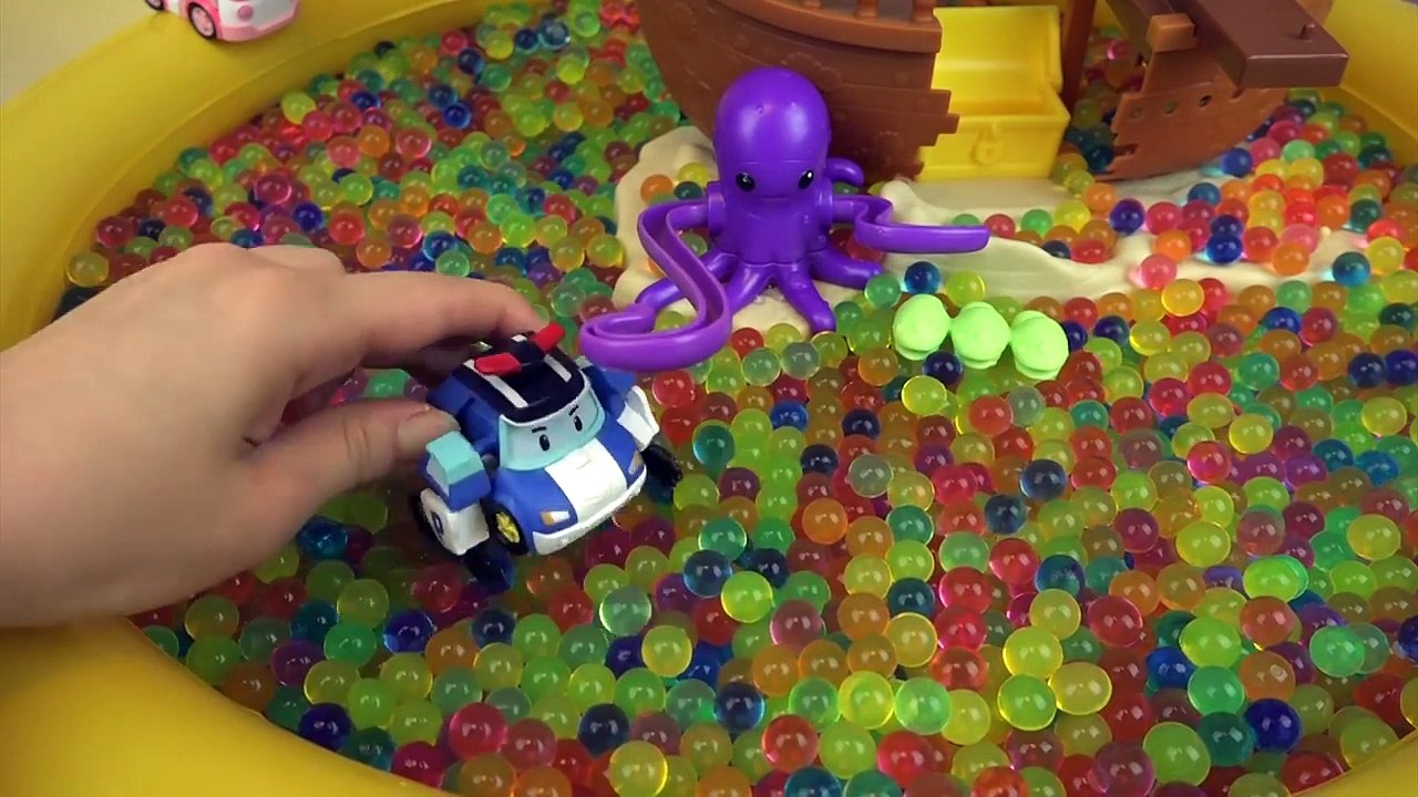 Octonauts pirate ship Orbeez and Robocar Poli Pororo toys