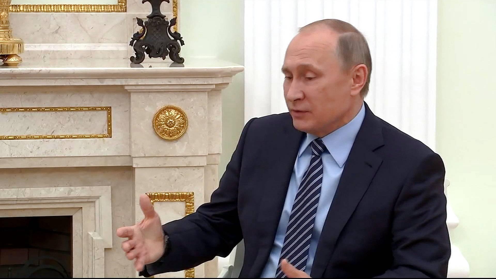 ⁣Russia imposes border zone with Belarus amid travel row