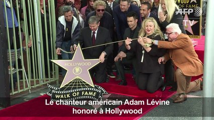 Le chanteur Adam Levine honoré à Hollywood