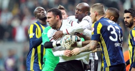 Beşiktaş, 4 Maç Ceza Alan Tosic'e 175 Bin Euro Para Cezası Kesti