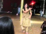 Kashmiri Muslim girl dance
