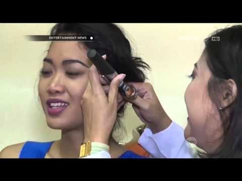 Artis yang Punya Kekurangan Pada Mata Punya Cara Sendiri Berpenampilan