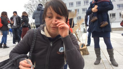 Fermeture de Volée de piafs : les larmes de Céline