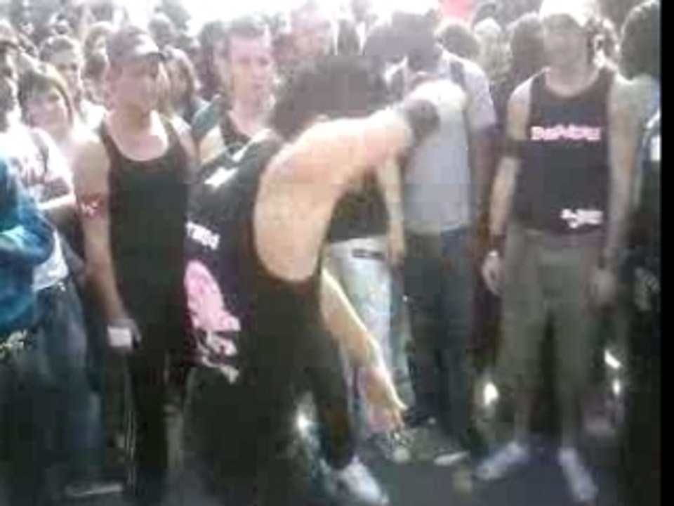 SaMouRaIi tEaM pIraTecK @ tecHno paraDEs