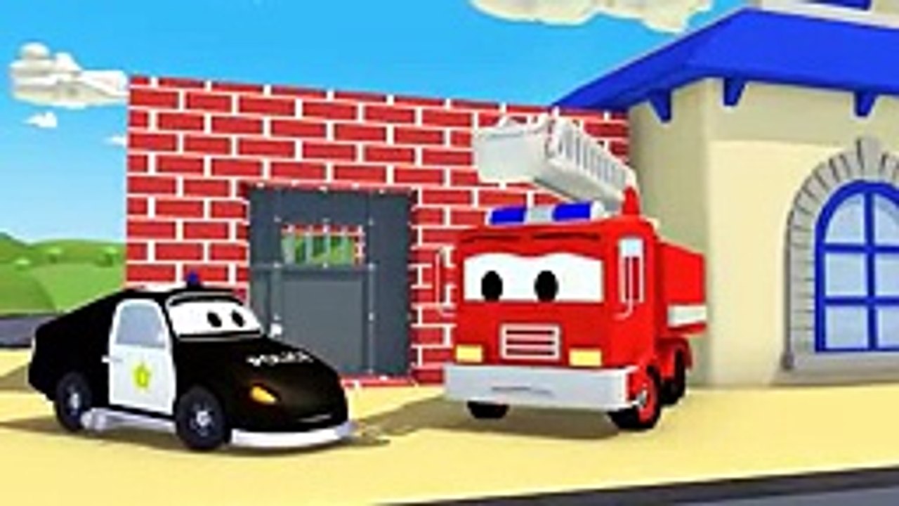 A Super Patrulha: bombeiro & polícia com o Carro de Corrida mau na